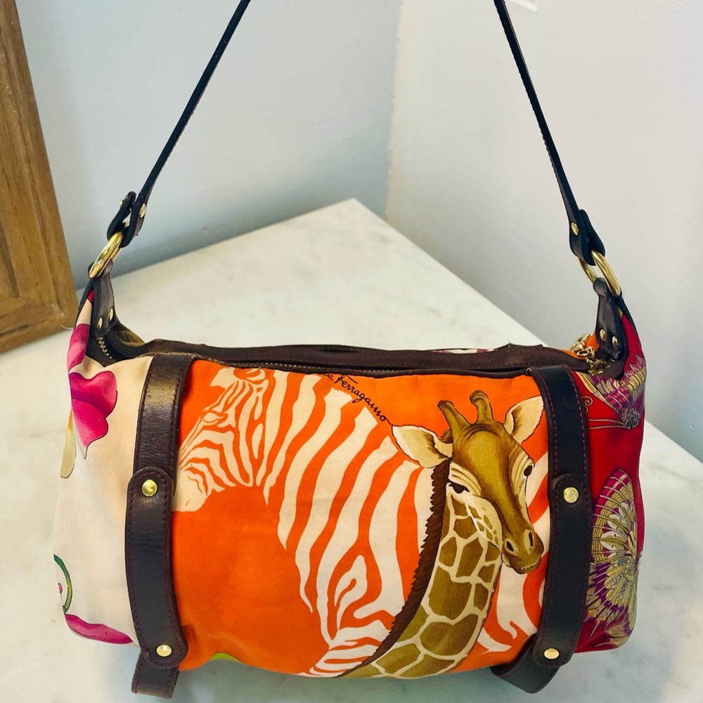 Salvatore Ferragamo Multicolor Leopard Print Shoulder Bag - Picture 3 of 14
